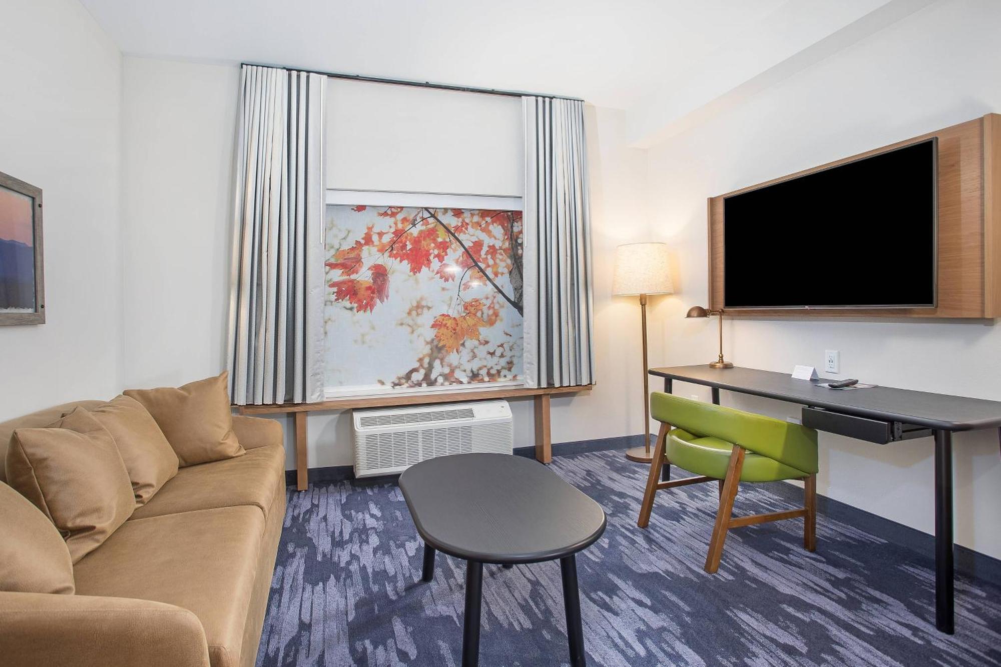 Fairfield Inn & Suites By Marriott Пиджен Фордж Екстериор снимка