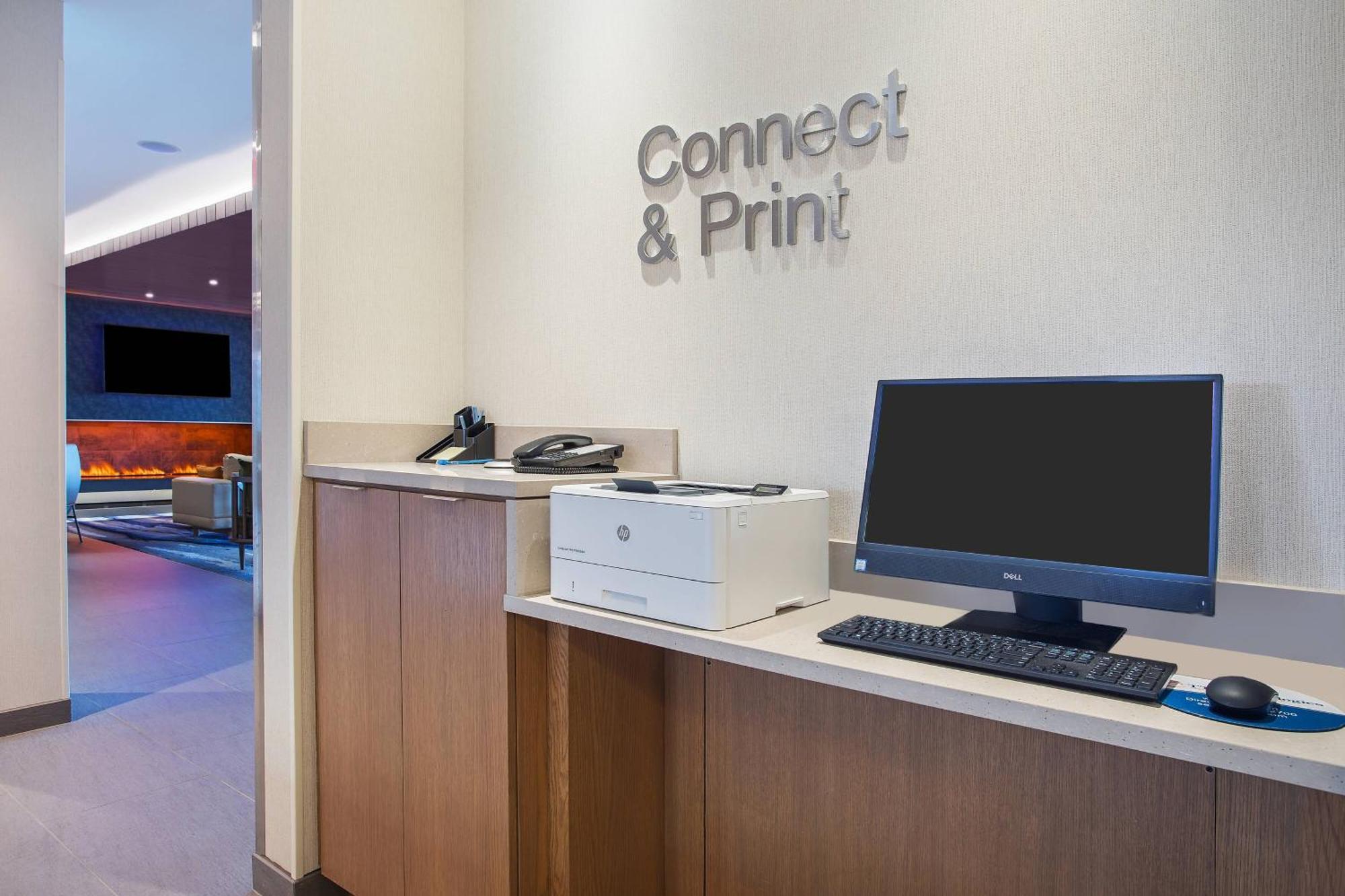 Fairfield Inn & Suites By Marriott Пиджен Фордж Екстериор снимка