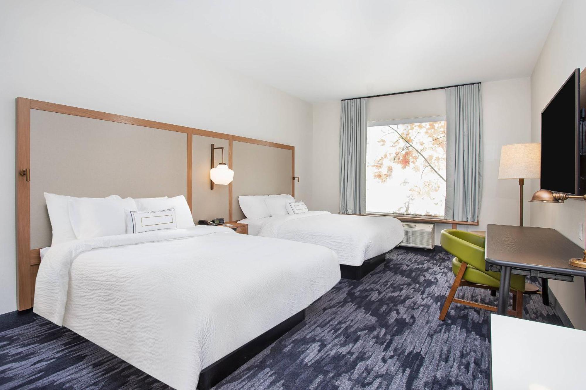 Fairfield Inn & Suites By Marriott Пиджен Фордж Екстериор снимка